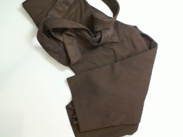 Brown trousers with a belt Brown trousers with a belt