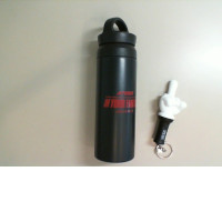 Black thermos + flashlight keychain