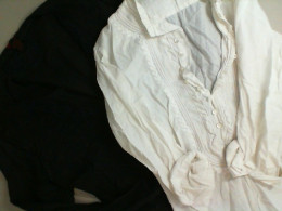 Set of 2 blouses, black and white