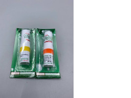 Set of 2 Green Herb 2-in-1 Nasal Inhalers Set of 2 Green Herb 2-in-1 Nasal Inhalers