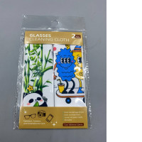  microfiber cleaning cloths designed for eyewear, cameras, and smartphone screens.