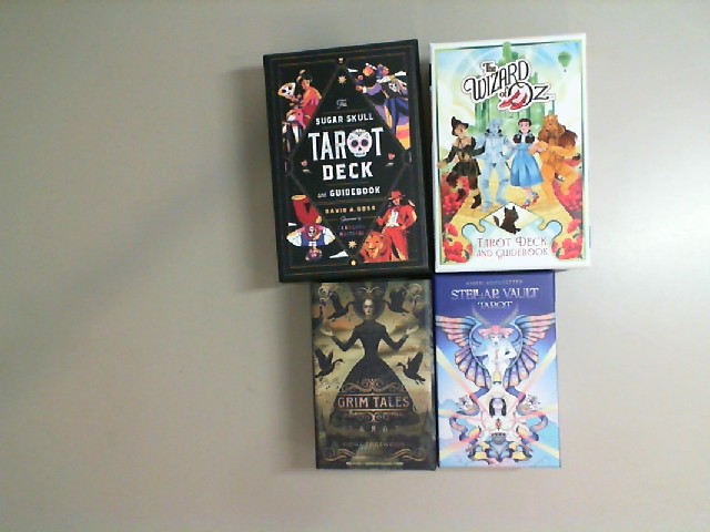 Set of 4 Card Tarot Stellar Vault. The Wizard of OZ. Crime Tales. Sugar skull tarot deck Set of 4 Card Tarot Stellar Vault. The Wizard of OZ. Crime Tales. Sugar skull tarot deck