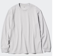 AIRism long-sleeved cotton t-shirt.