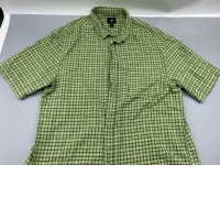 H&M men's short-sleeve green checkered button-up shirt. 