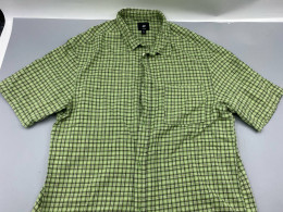 H&M men's short-sleeve green checkered button-up shirt. 