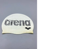 swim cap