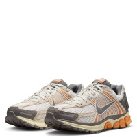 NIKE Vomero 5 IB7469 030 