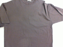 Brown T-shirt Brown T-shirt