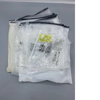 Set of 10 Plastic bag with zip lock.