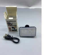 Clip-on LED Selfie Light