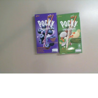 Set of 2 Pocky chocolate-covered tubes