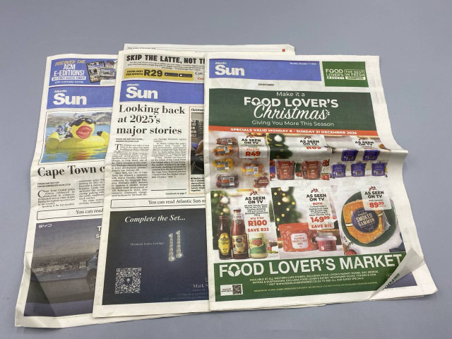 Set of 3 The Sun newspaper Set of 3 The Sun newspaper