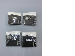 set of 4 brooch set of 4 brooch