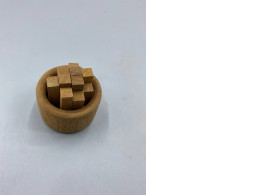 This wooden essential oil diffuser is designed in the shape of a stack of wood, with a circular base. This wooden essential oil diffuser is designed in the shape of a stack of wood, with a circular base.