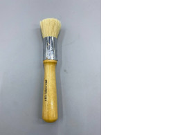 Seikai Chungking Hog Bristle Stencil Brush. 