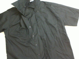 Black short sleeve shirt Black short sleeve shirt