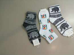 Set of 3 pairs of socks