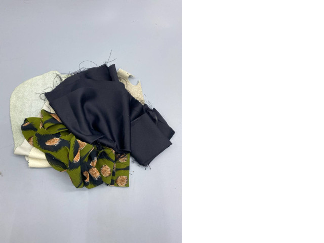 Set of 3 Fabric scraps Set of 3 Fabric scraps