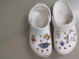 White Crocs White Crocs