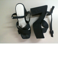 Women's black high platform shoes