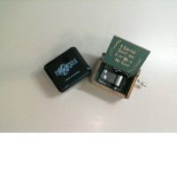 Set of 2 music boxes, mechanical