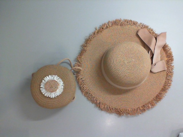 Set of women's summer hat and bag Set of women's summer hat and bag