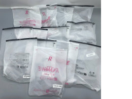 Set of 12 Plastic bag with zip lock.