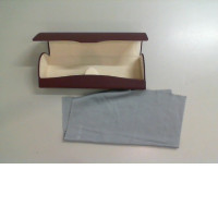 Empty glasses case + cloth napkin