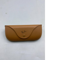  brown Ray-Ban Meta charging case designed for both Gen 1 and Gen 2 smart glasses. 