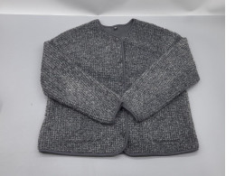  Uniqlo Pile Lined Fleece Cardigan. 