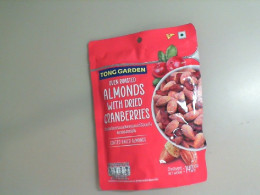 Tong Garden oven roasted almonds with dried cranberries