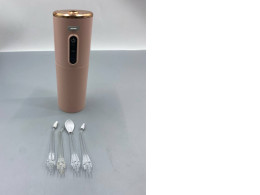 Cordless portable water flosser(NOT NEW) Cordless portable water flosser(NOT NEW)