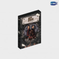 Set of 2 JOSS GAWIN INVINCIBLE FANCON / DVD BOX Set The BOXSET includes: BOXSET Photobook (100 pages), Special Photocard, Exclusive Thank You Card, JOSS GAWIN INVINCIBLE FANCON.