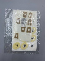 Adhesive patch to protect the skin.