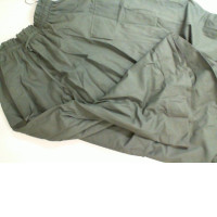 Green skirt with pockets