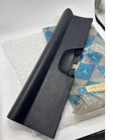 Glove compartment lid