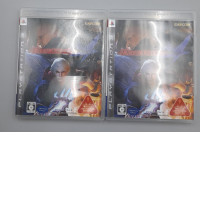 Set of 2 Japanese version of the video game Devil May Cry 4 for the Sony PlayStation 3 console. 