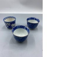 set of 3 Antique blue and white teacup set of 3 Antique blue and white teacup