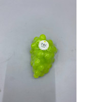 Handmade grape-shaped soap by TAI TIER.