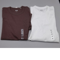 Set of 2 Uniqlo Short-sleeved crew neck shirt