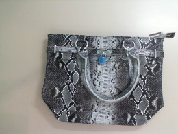 Gray faux leather bag Gray faux leather bag