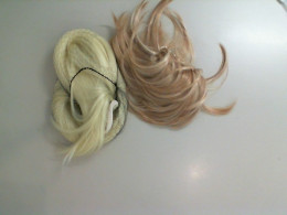 Set of 2 wigs, synthetic hair Set of 2 wigs, synthetic hair