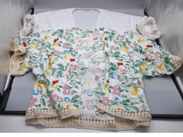 Set of 2 Women's floral print jacket Set of 2 Women's floral print jacket