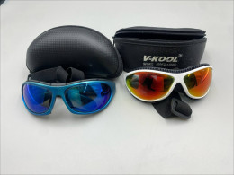 Set of 2 Sunglasses for surfing