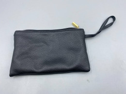 Cosmetic bag