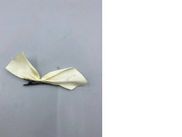 Bow hair clip Bow hair clip