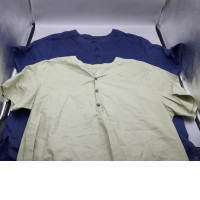 Set of 2 UNIQLO men's Henley T-shirt Set of 2 UNIQLO men's Henley T-shirt