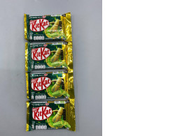 set of 4 KitKat green Tea