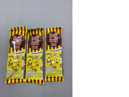 set of 3 Choki Choki. set of 3 Choki Choki.