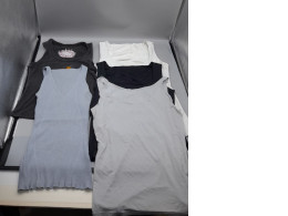 Set of 5 Women's tank top Set of 5 Women's tank top